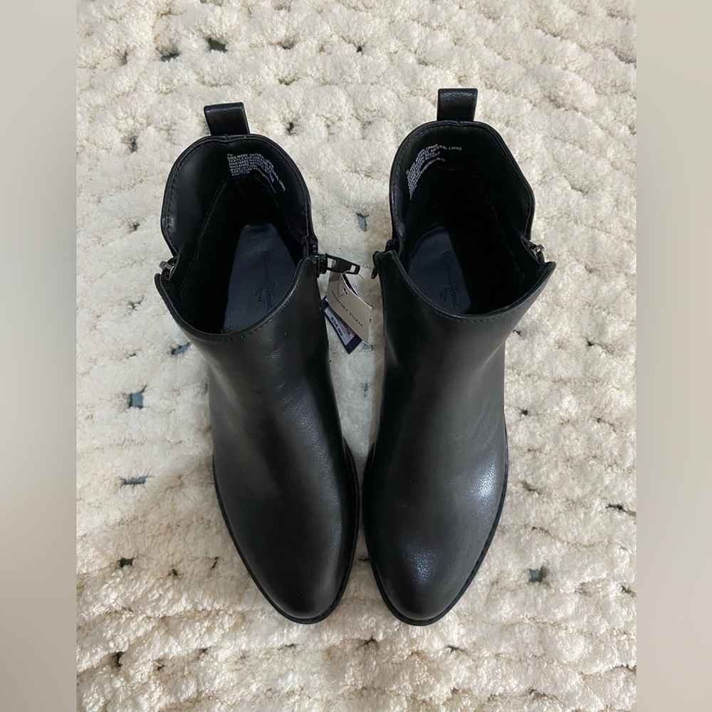 Universal Black Ankle Booties with Elastic Panels